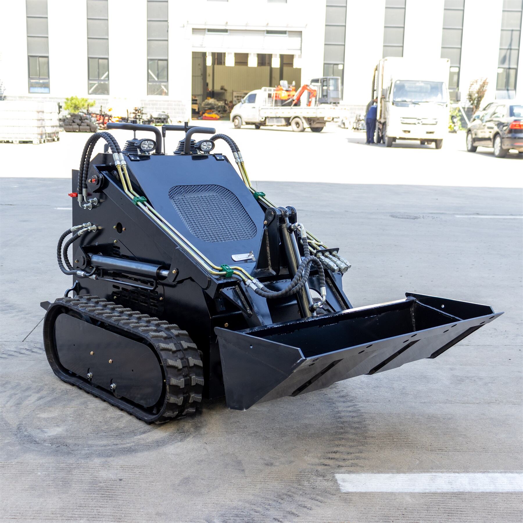 HT380 Mini Skid Steer Loader With 0.15m3 Bucket Capacity