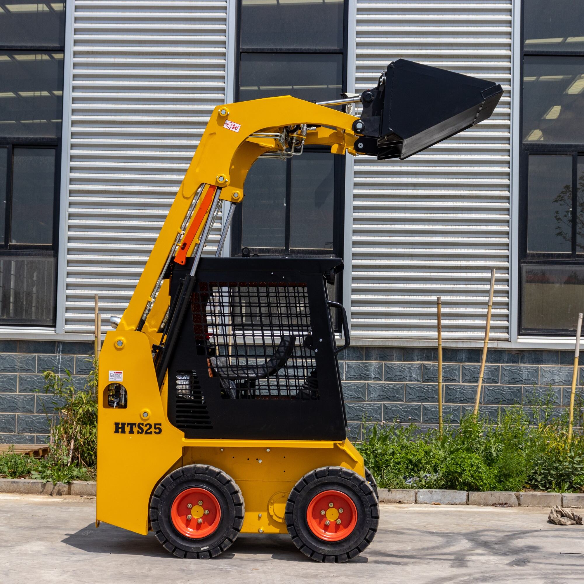 HTS25 Hydraulic Control Crawler Skid Steer Loader - Hightop Flexible ...