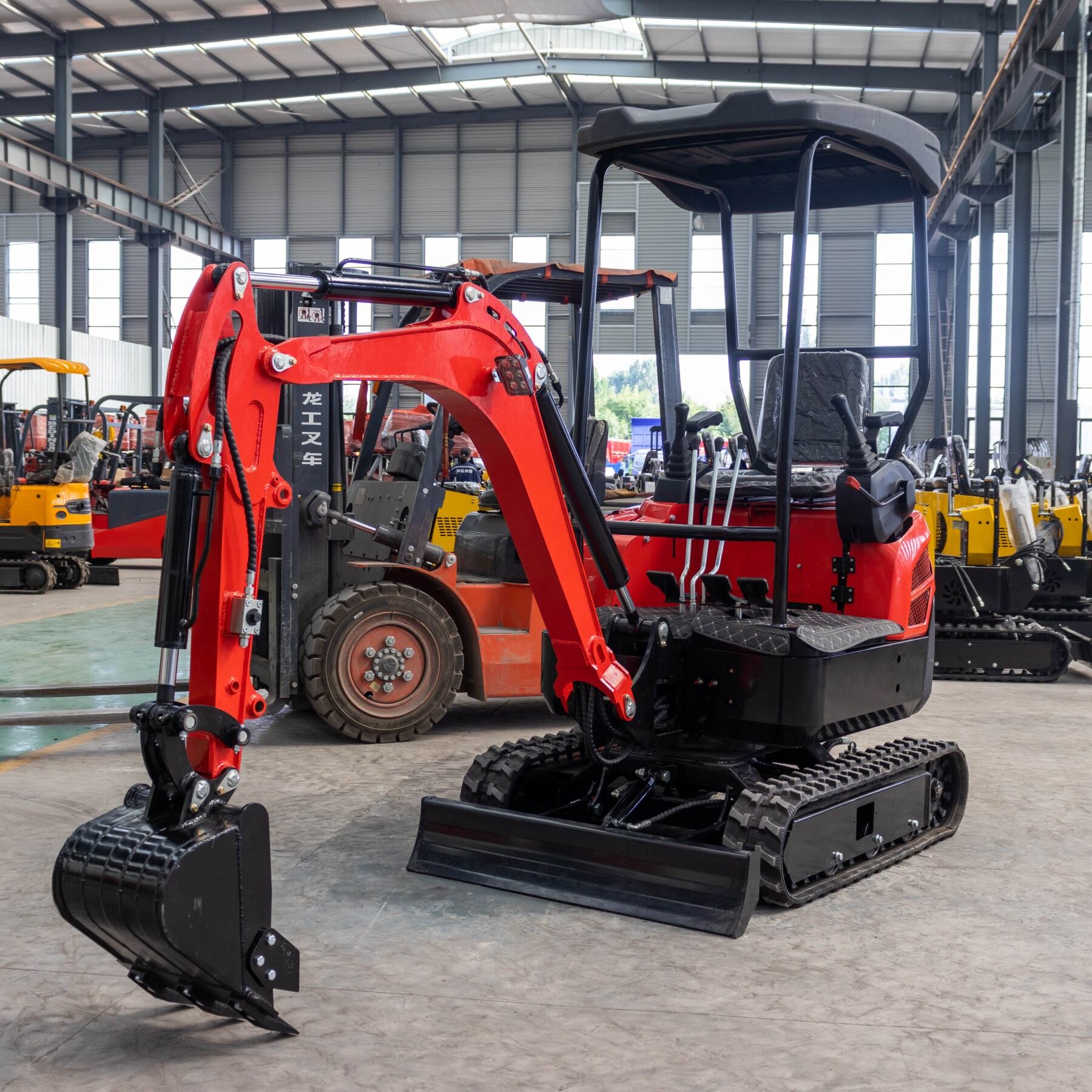 HT16 Mini Excavator with Diesel Engine
