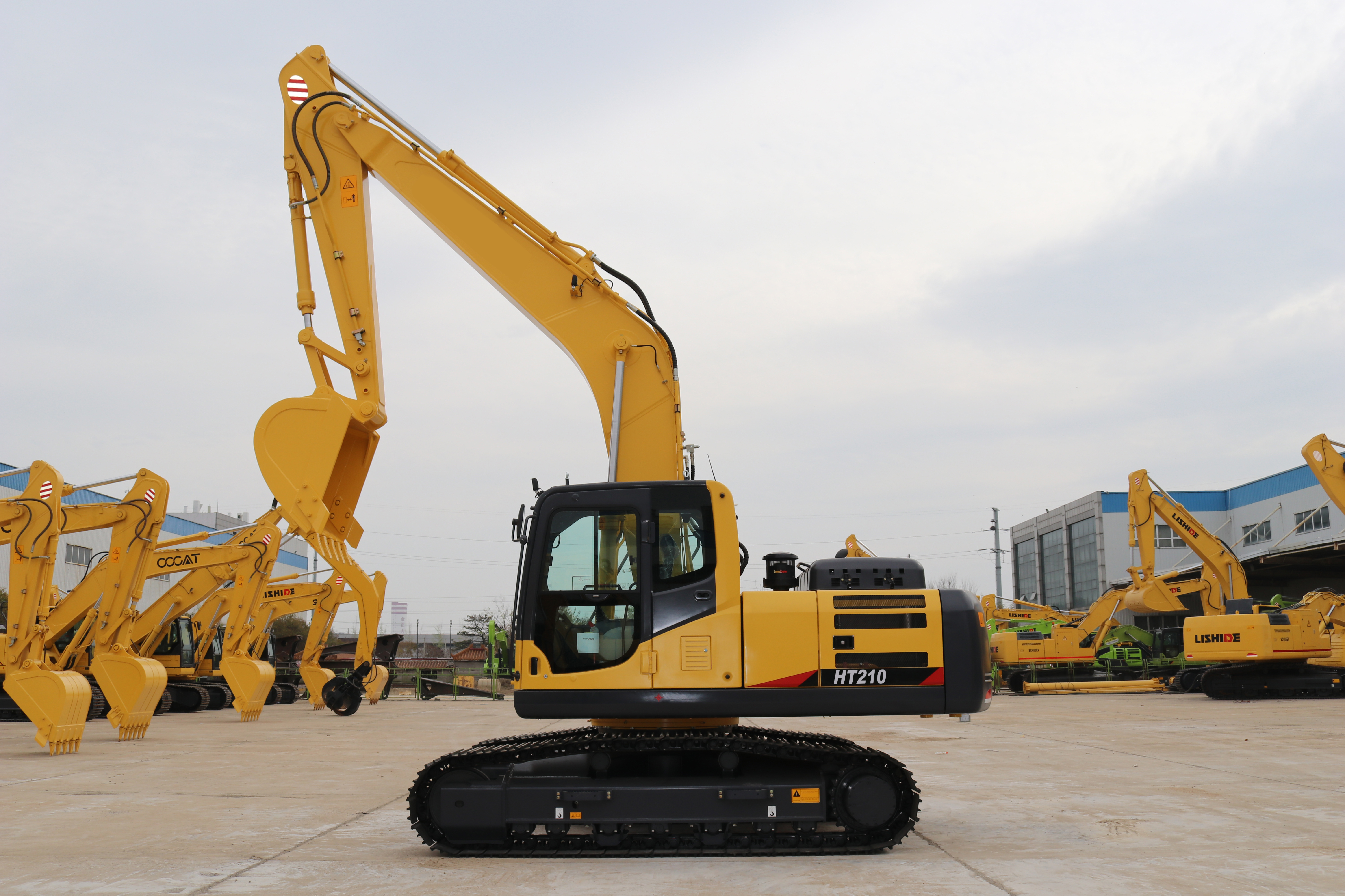 HT210 Large Crawler Excavator