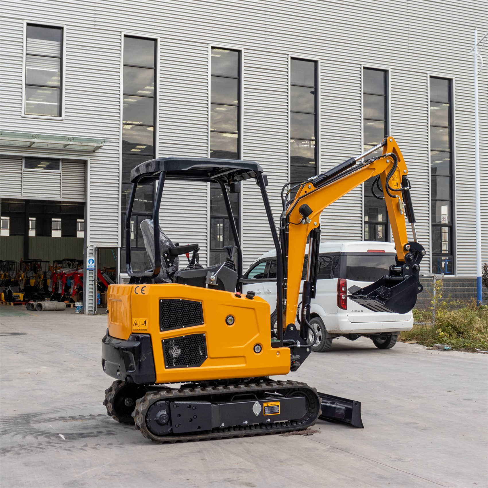 قدرت فشرده: بررسی قابلیت‌های بیل‌های کوچک