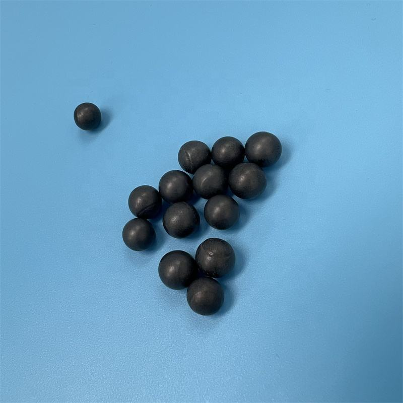 Nepakartotinas našumas su silicio karbido rutuliukais