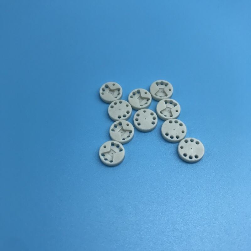 Good Thermal Conductivity Aluminum Nitride ceramic Part AlN ceramic Heat Shunt 