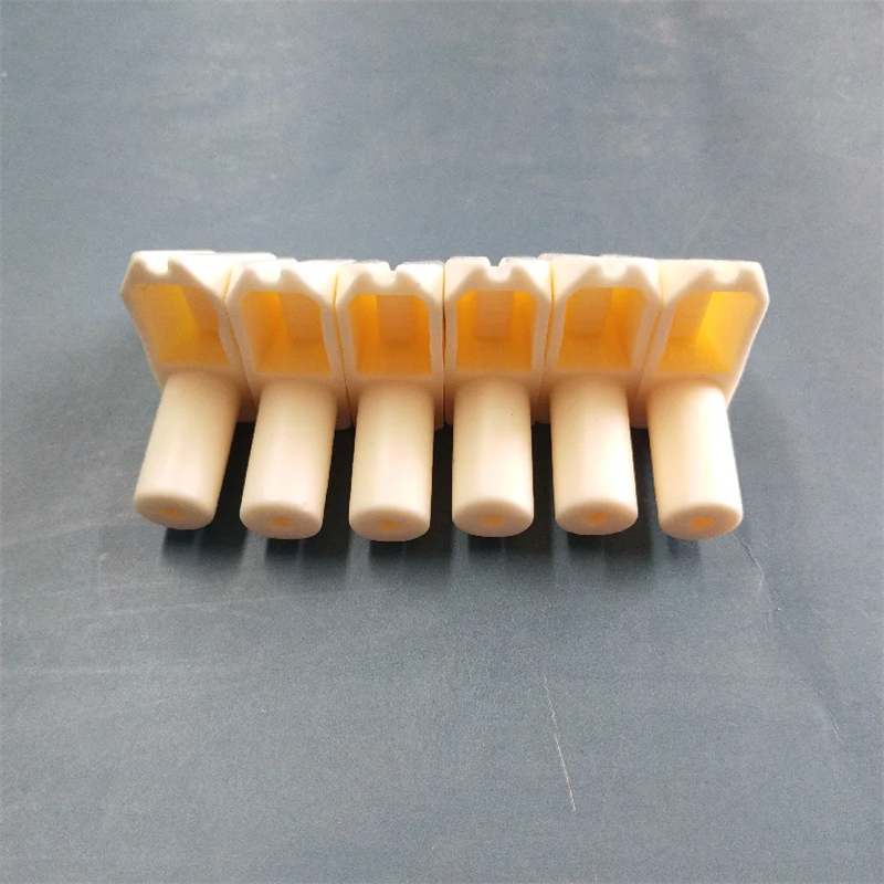 Usliggende ydeevne og holdbarhed af keramiske olieinjektionsdyser