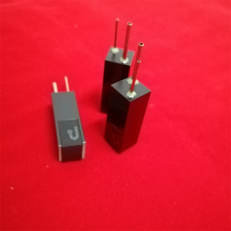 Q614 Black Wall Avoid Light Flow Cell Biochemical Analyzer Quartz Glass Cuvette For Biochemical Analyzer