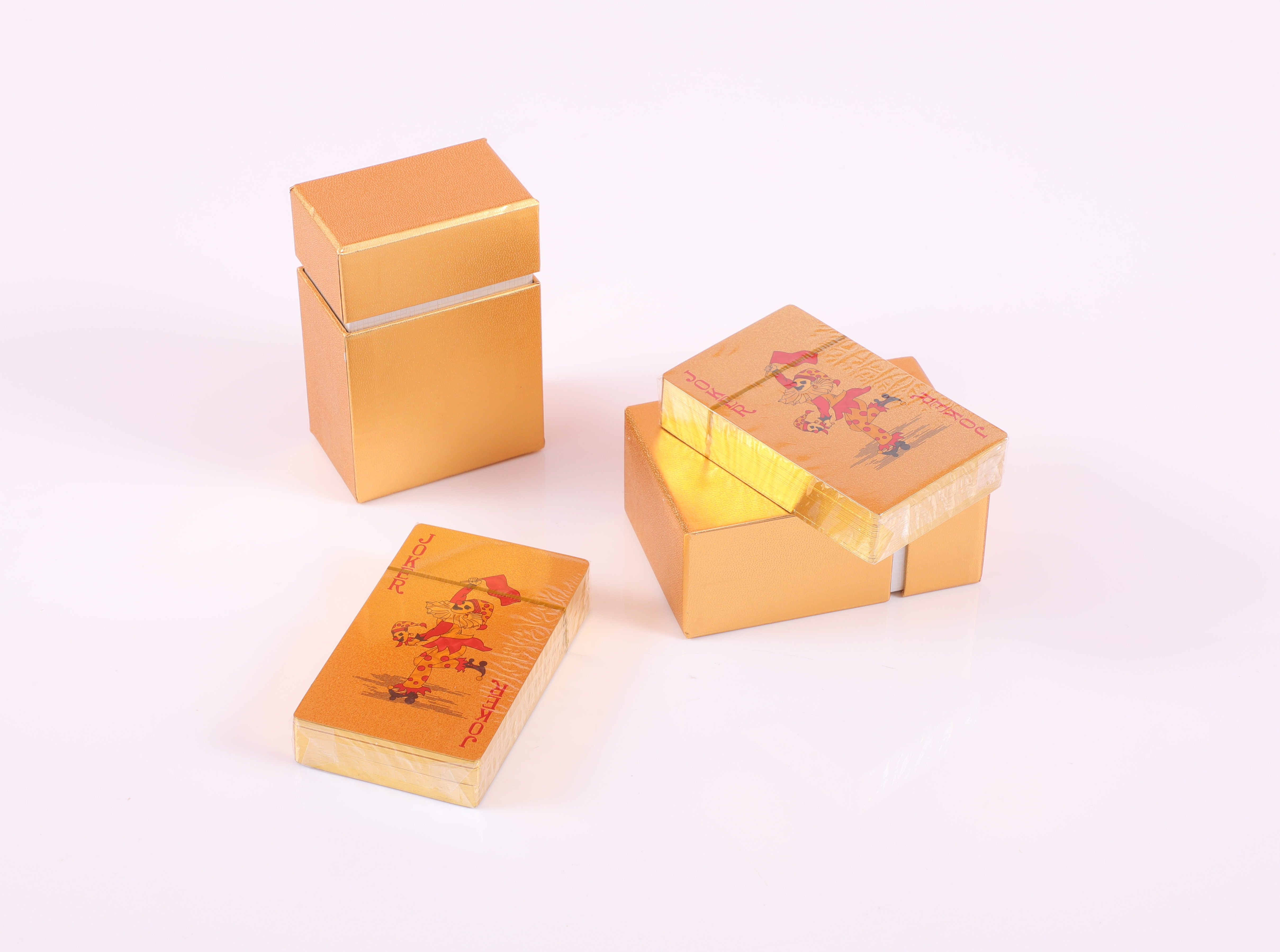 Premium Gold Poker Cards, Gift Box Set Waterproof & Durable Playing Cards supplier