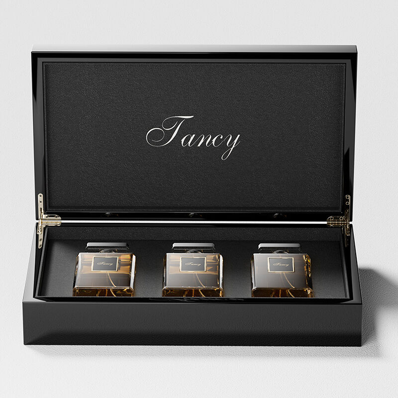 Curated visual reference: Minimalist Subscription Boxes Reference: Minimalist Perfume Subscription Box With 3 Dividers