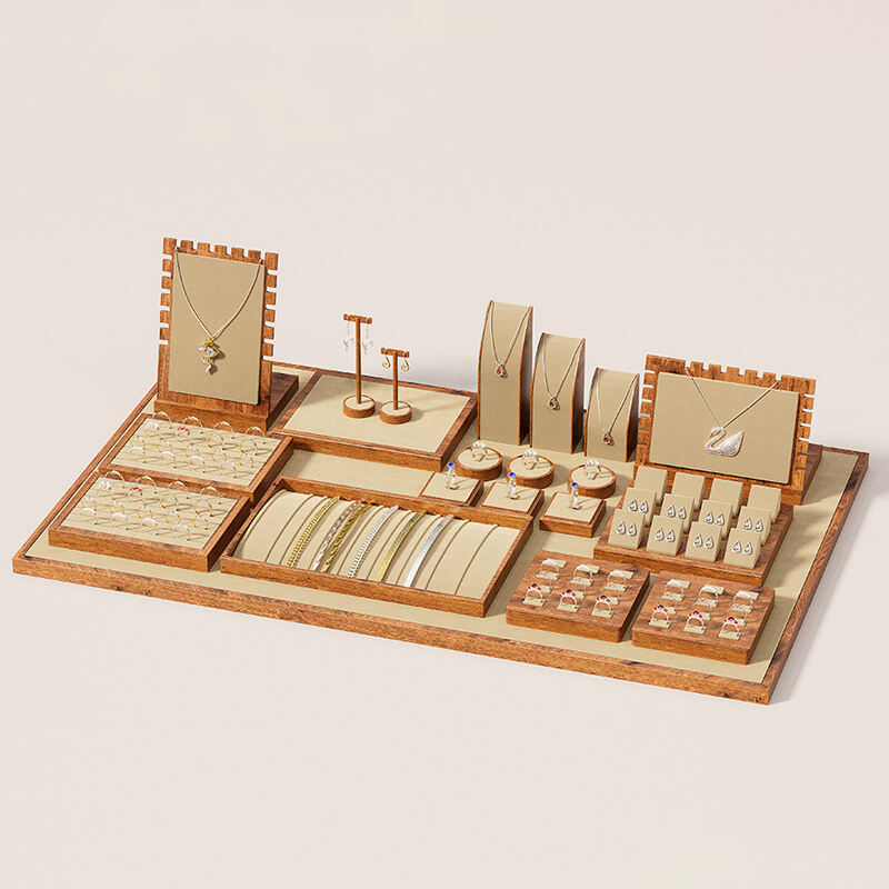 jewelry display (2).jpg