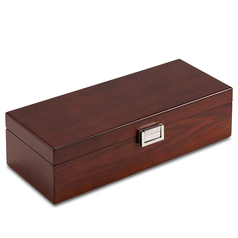 Minimalist Guys Jewelry Box in Walnut