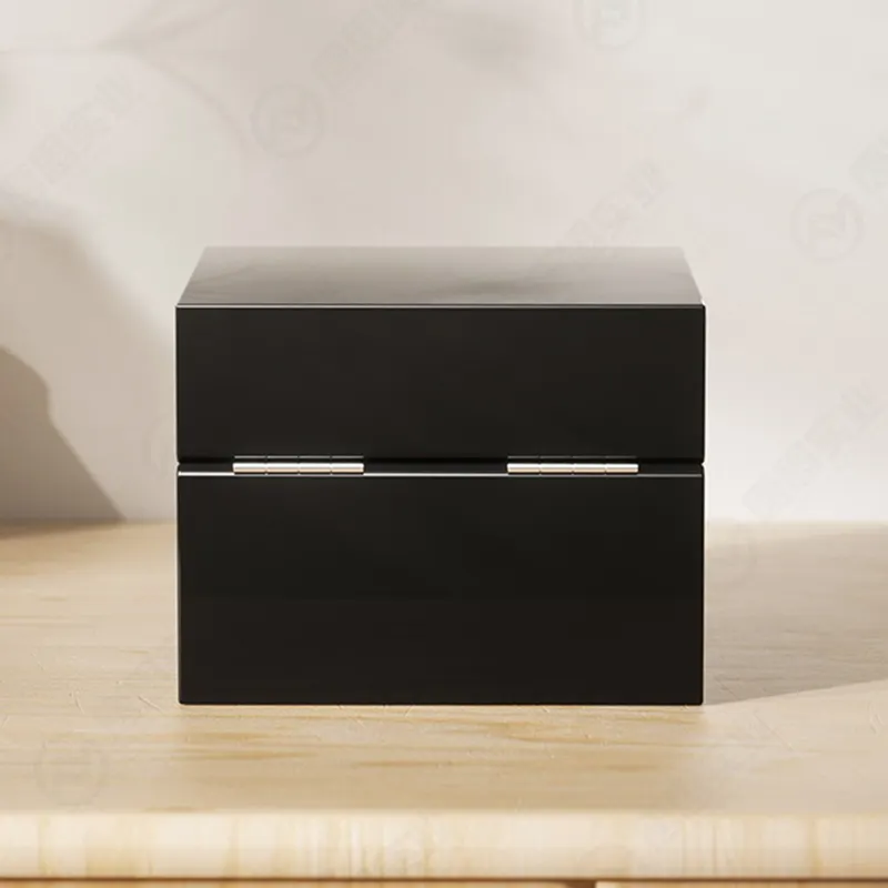 What Is a Watch Box for Women and What Design Features Suit Female Tastes?