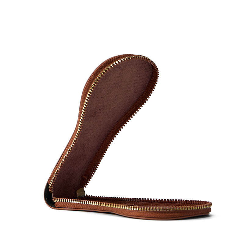 Classic Brown Watch Travel Roll