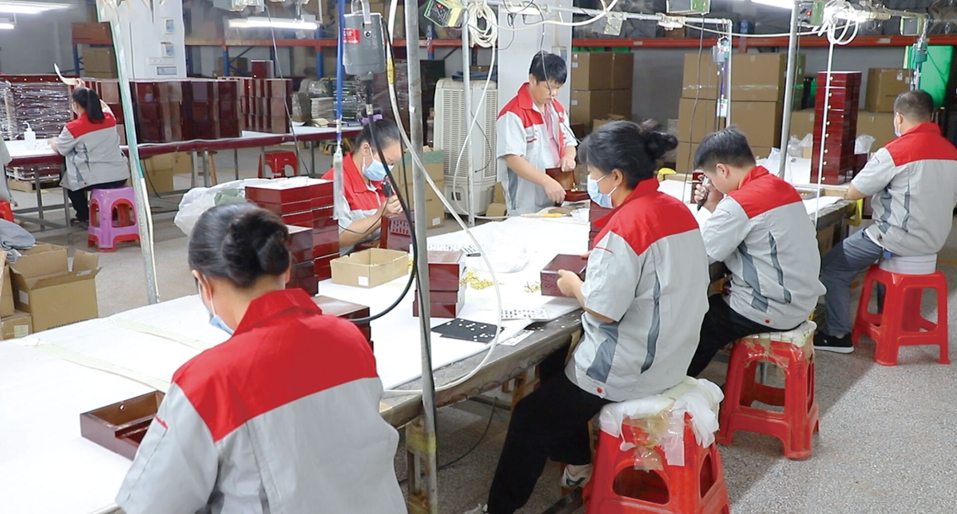 Iškelkite savo prekių ženklą su TANCY BOX prabangios pakuotės sprendimais