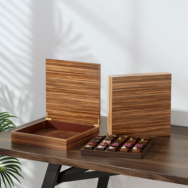 Pakelkite savo švenčių patirtį su mūsų medine Kalėdų išvaknių dėže