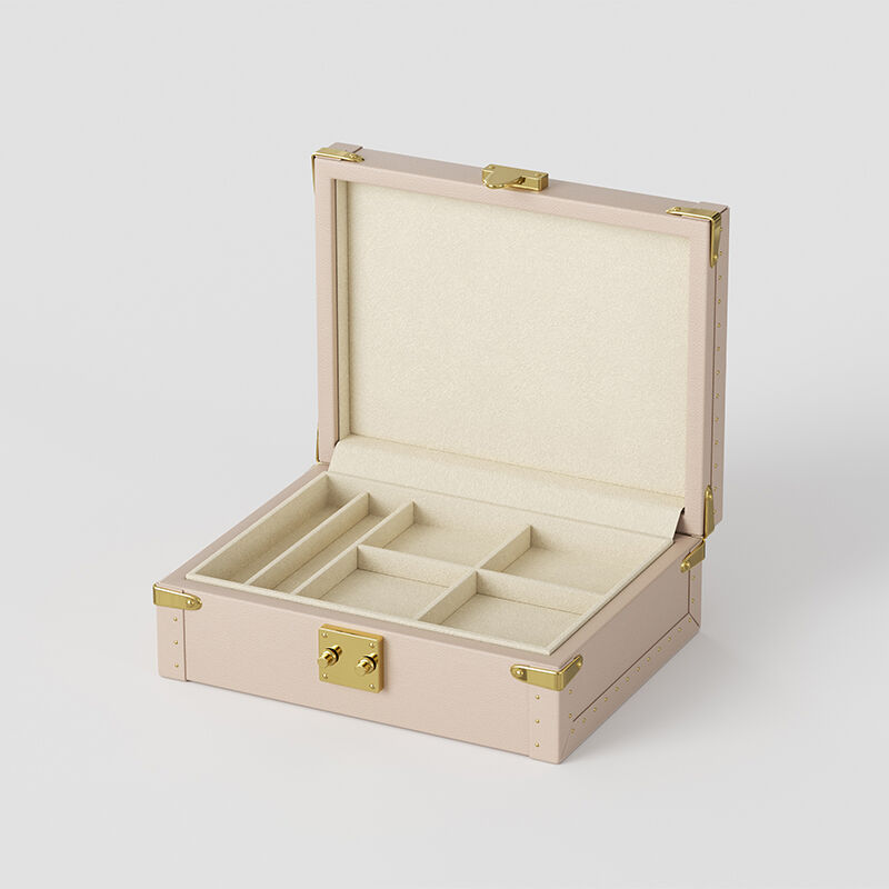 Iškelkite savo prekių ženklą su mūsų savadarbiais papuošalų organizatoriais