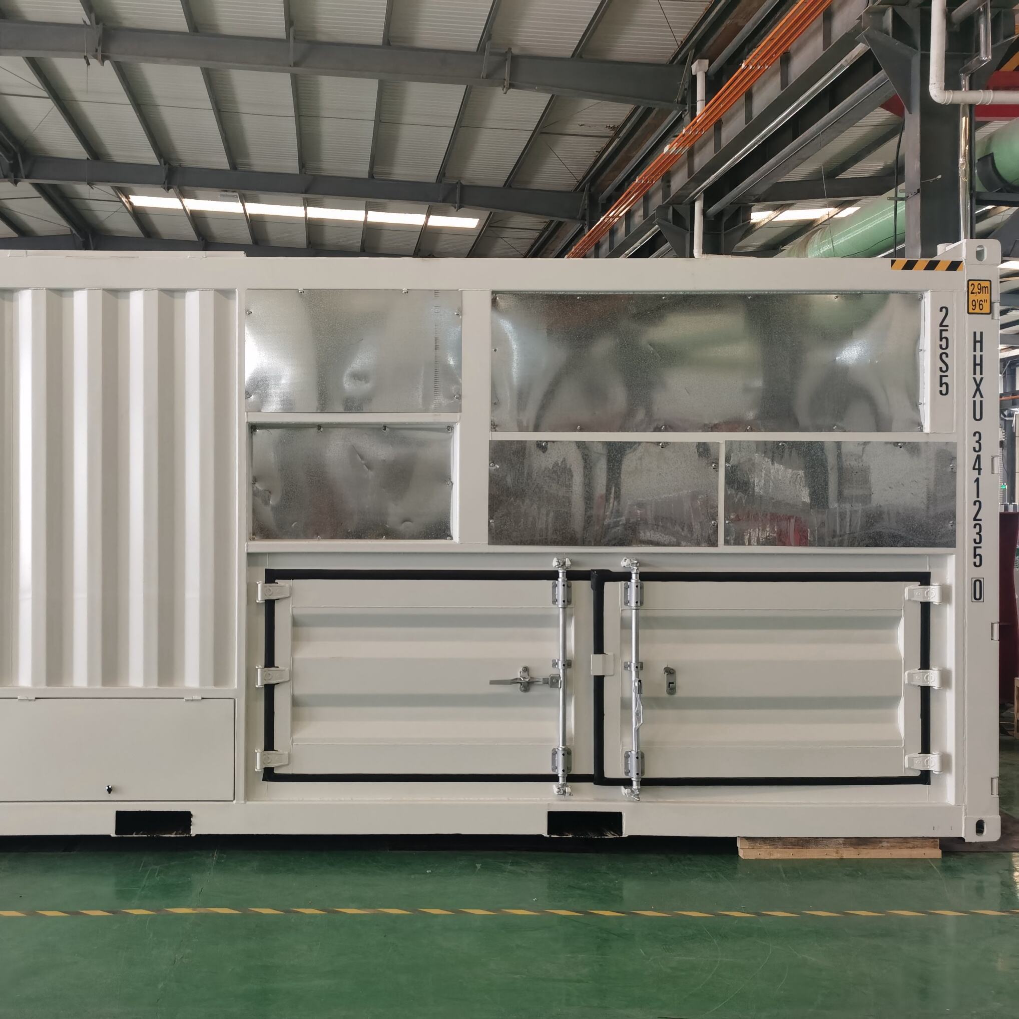 Exploring the different types of commercial energy storage solutions