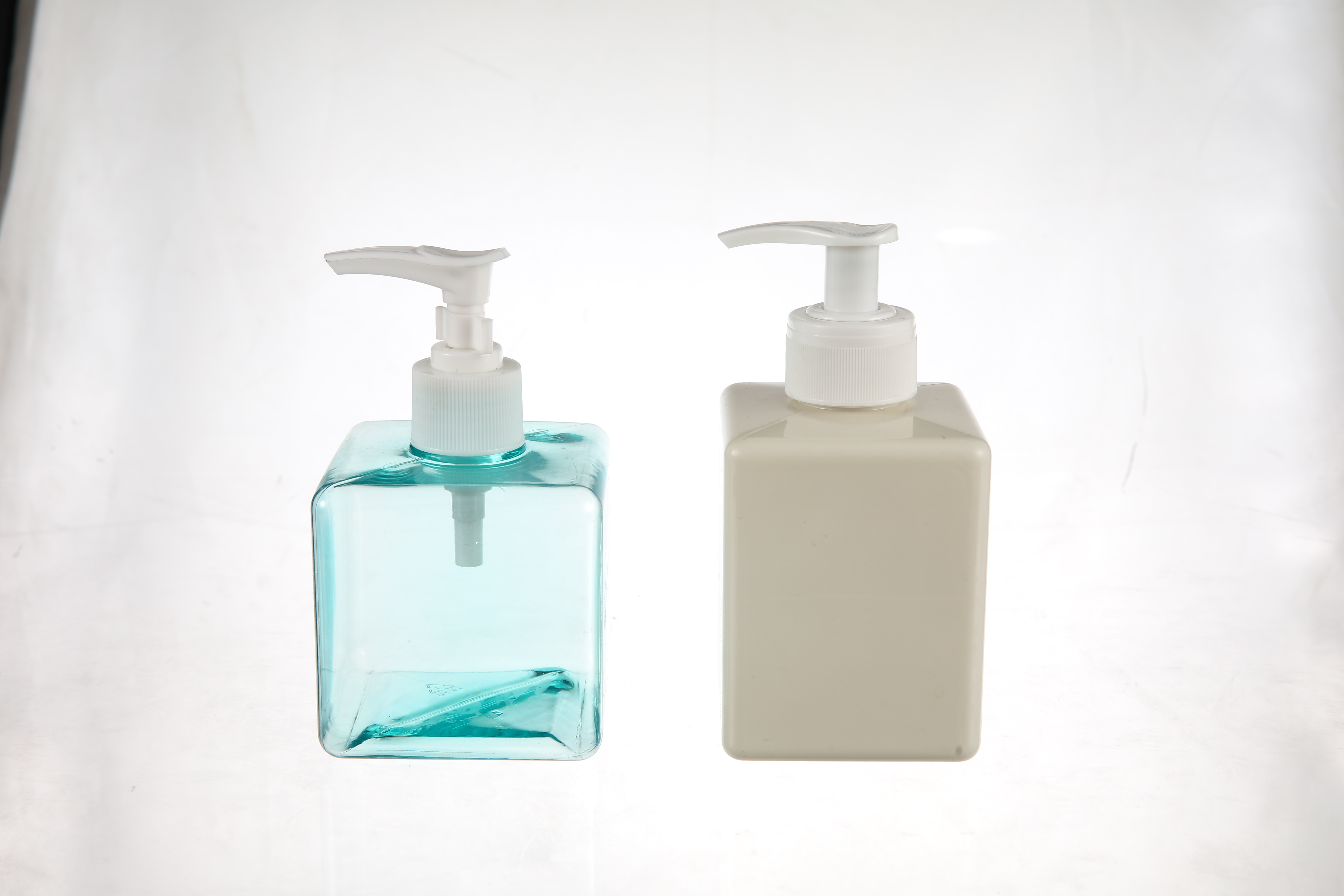 Wholesale lotion pump bottles