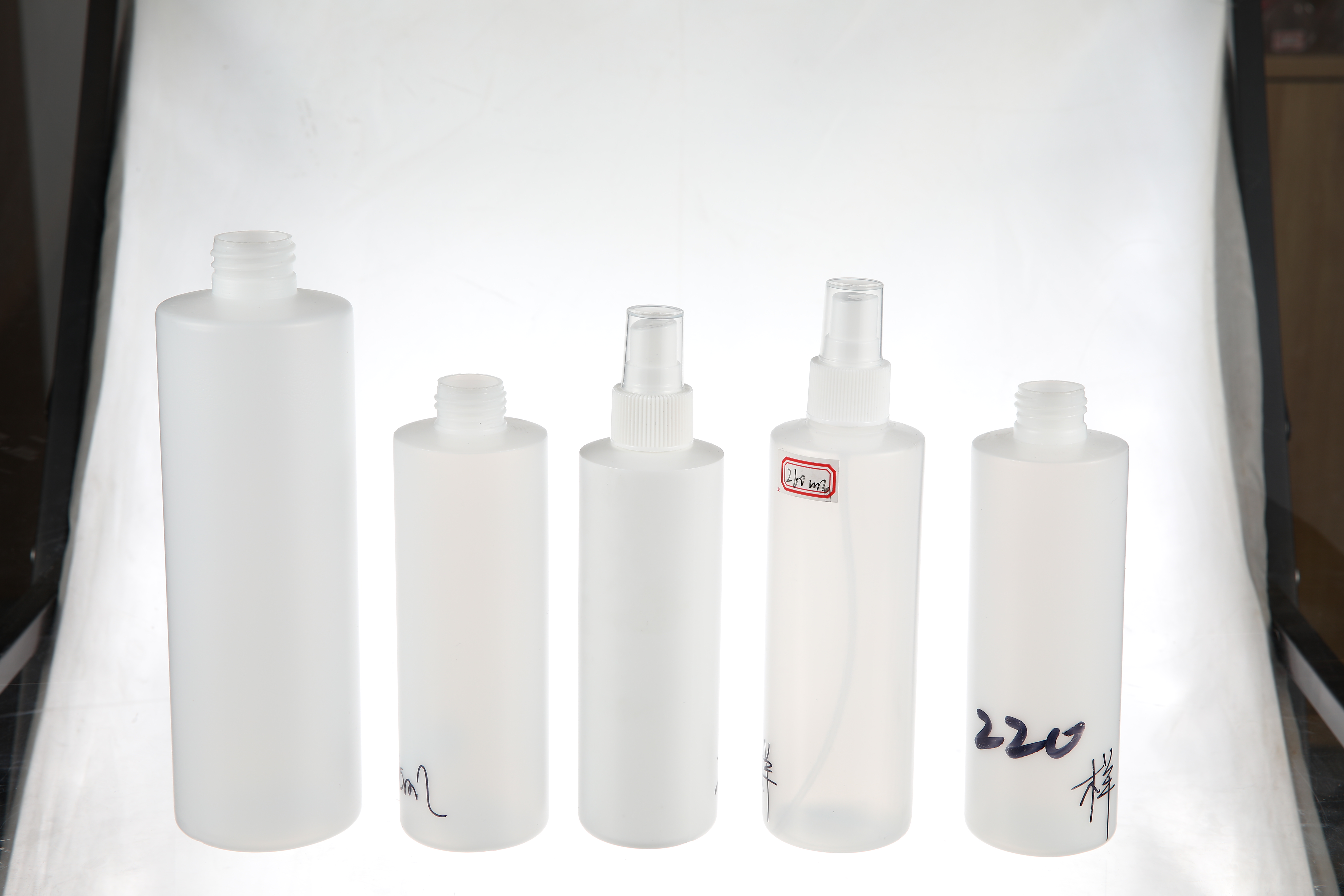 Why Should Brands Consider Switching to PE Plastic Bottles?