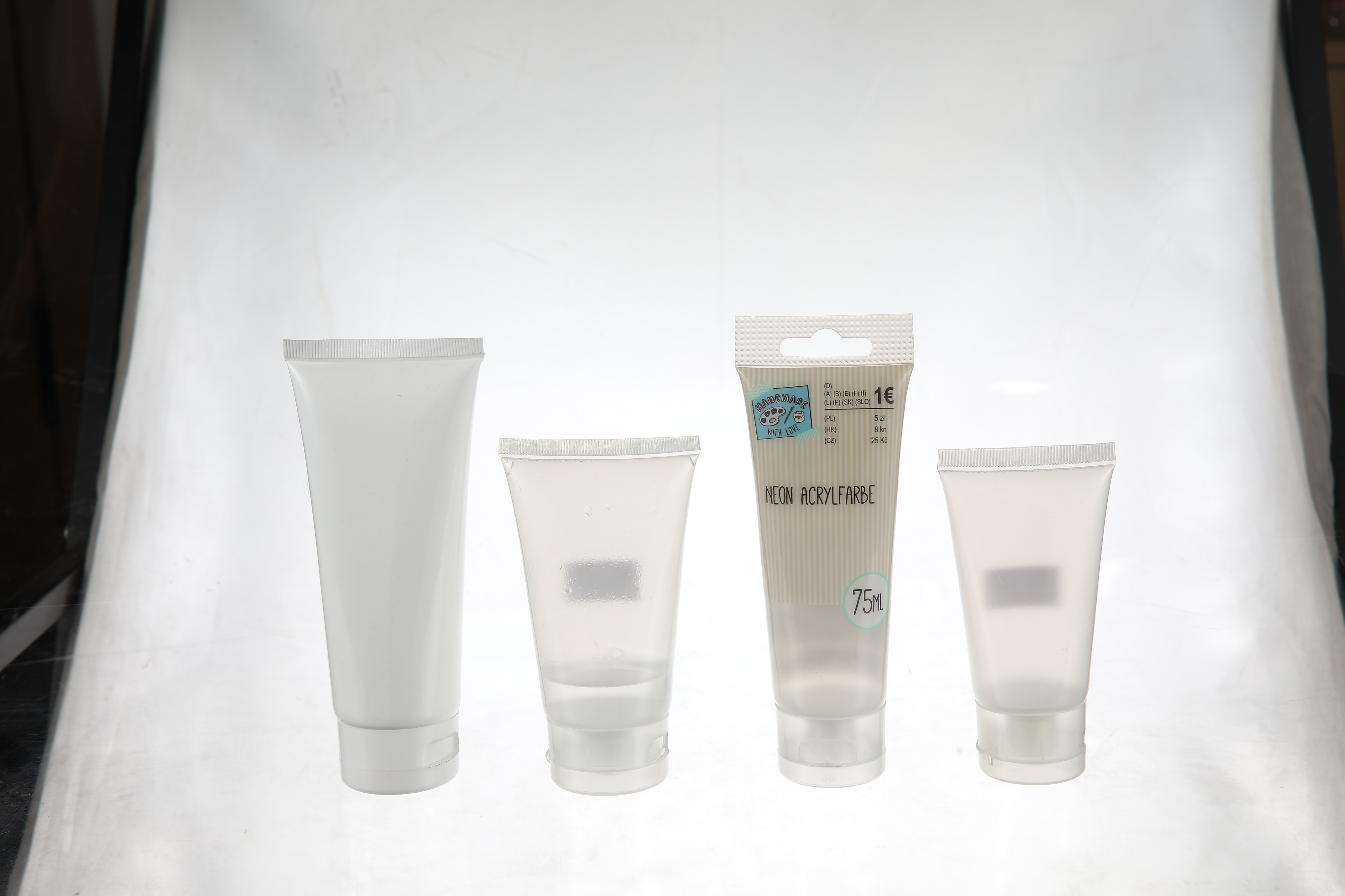 Why Is a Complete Cosmetic Packaging Set Important for Product Cohesion?