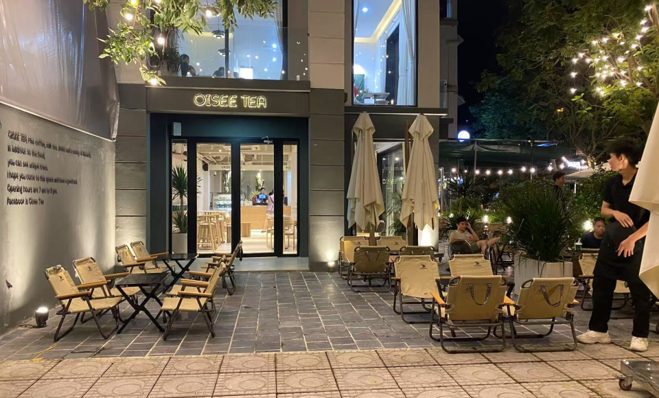 Our Chairs Are Used In Coffee Shops All Over The World