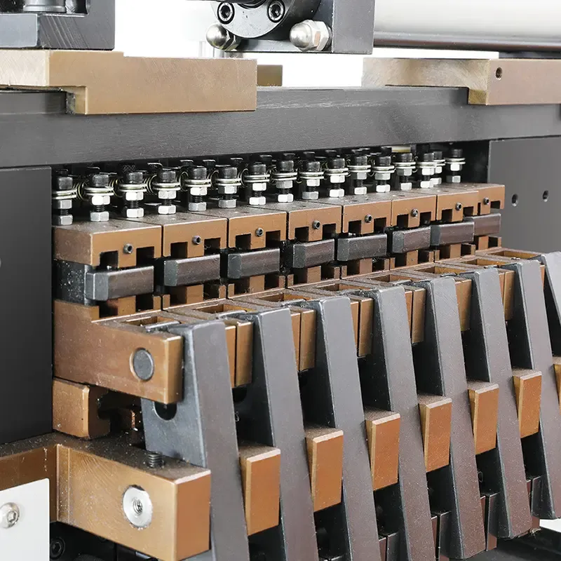 Sixteen Multi-Side Pressing Blocks Provide Uniform and Firm Bonding