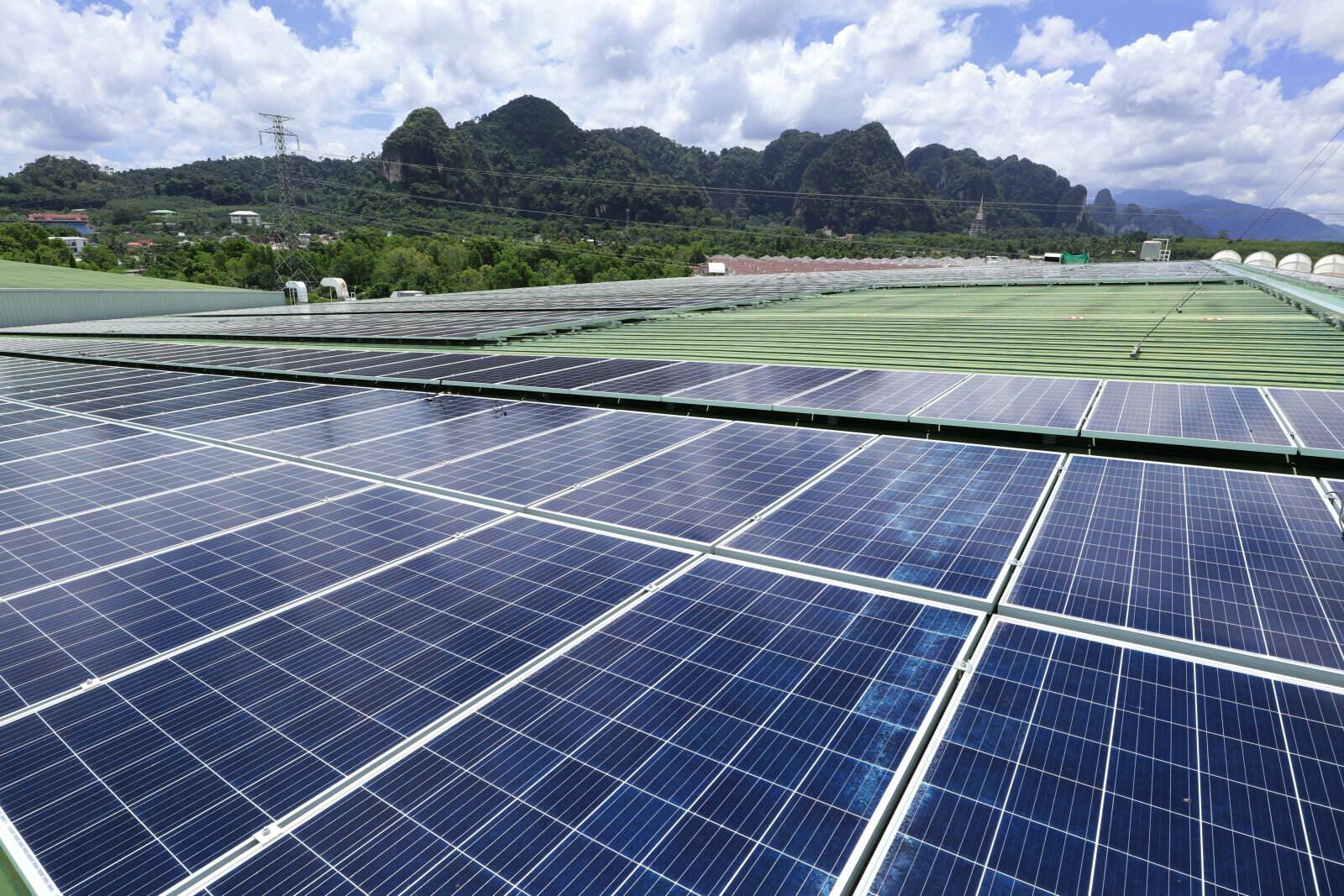 Seamless Installation and Grid Integration