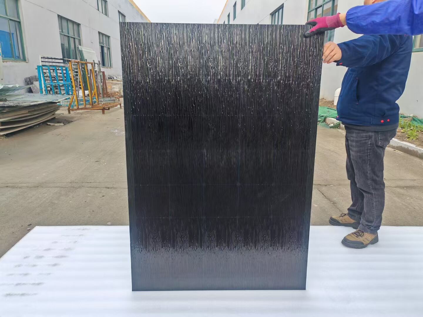 Seamless Architectural Integration with Maximum Energy Efficiency