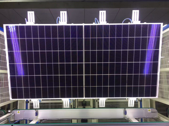 Seamless Grid Integration and Energy Storage Compatibility