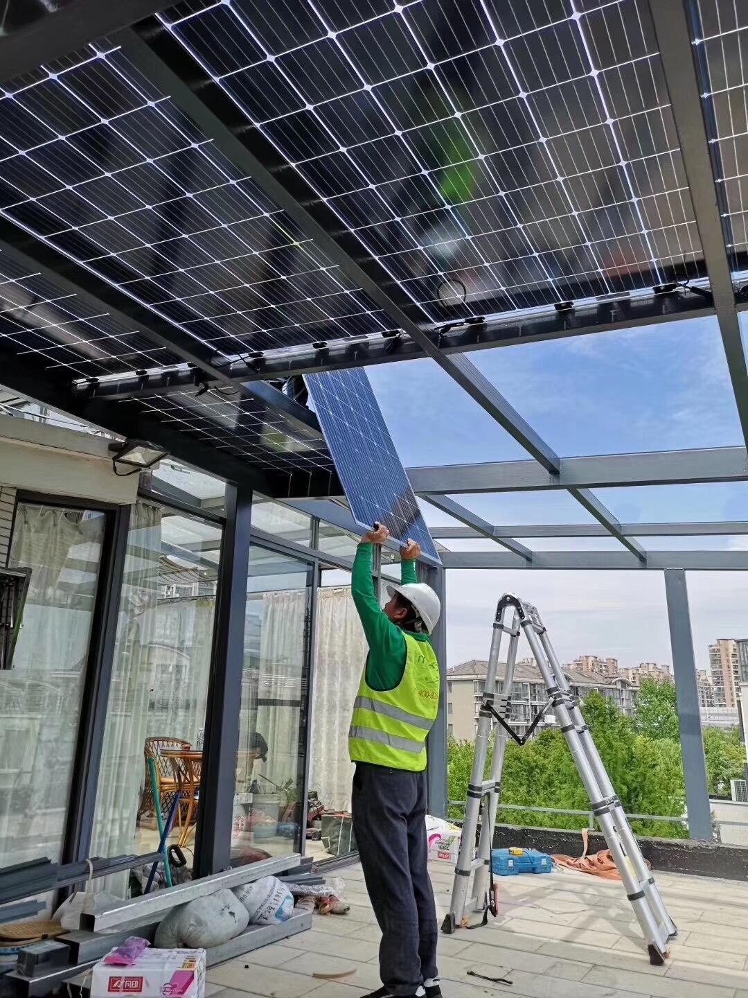 Hvorfor vælge en PWM-solcontroller til omkostningseffektive solstravelamper?