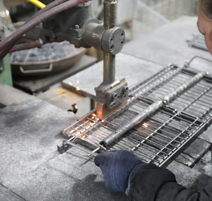 Electric Welding For Baking Mesh Production