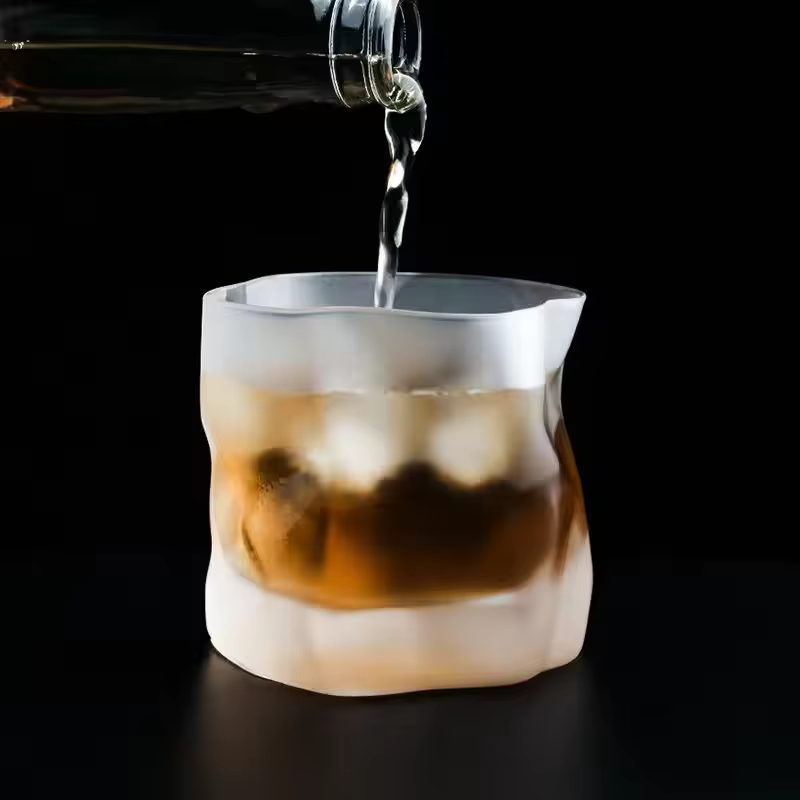 ZY Creative European Gold Rim Glass Whisky Mug Cup: A Touch of Luxury