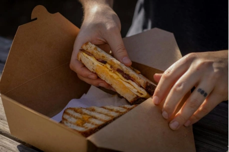 Deli & Fresh Cut Food