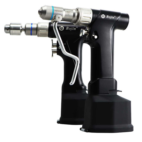 Paggamit ng panggagamot na power drill sa trauma surgery