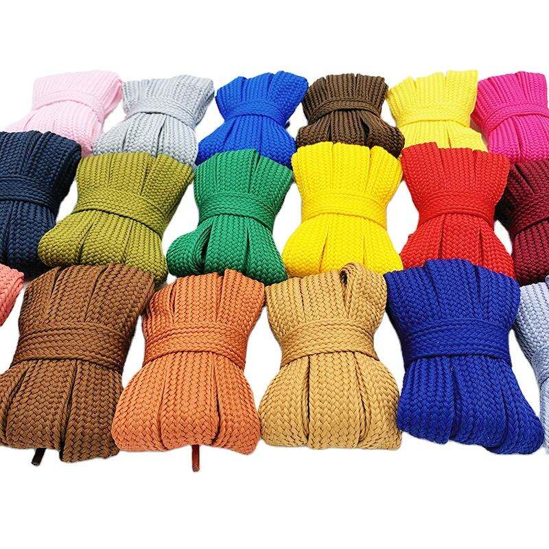 Hengittävät kengännauhat: Paranna mukavuutta ja tyyliä