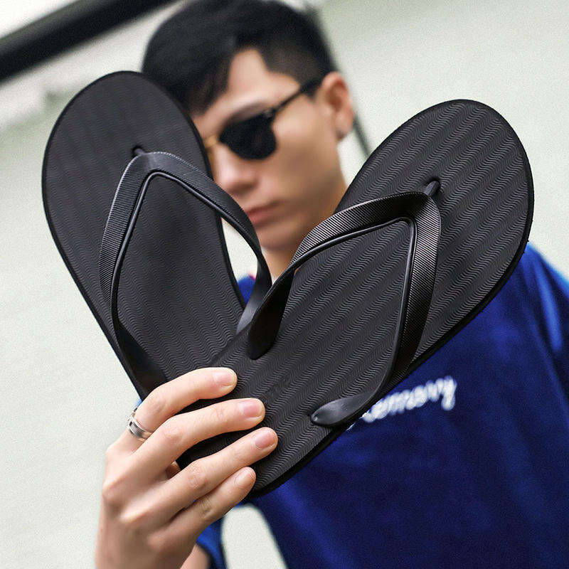 Почему стоит выбрать наши мужские тапочки с толстой подошвой?