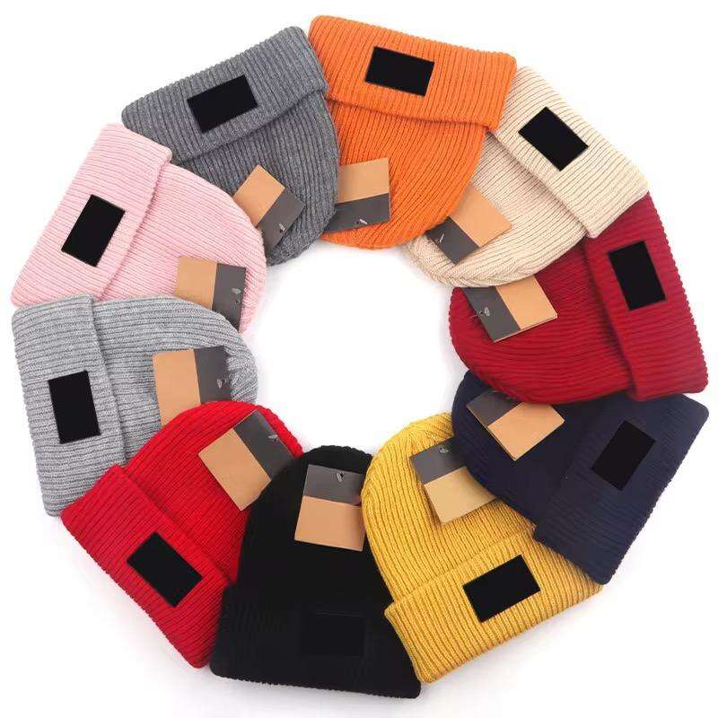 Поднимите свой уличный стиль с нашей женской мешковатой шапкой-бини