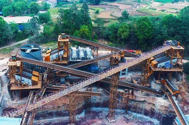A 1000-ton-per-hour washed sand and gravel aggregate production line in Zizhong County, Sichuan Province