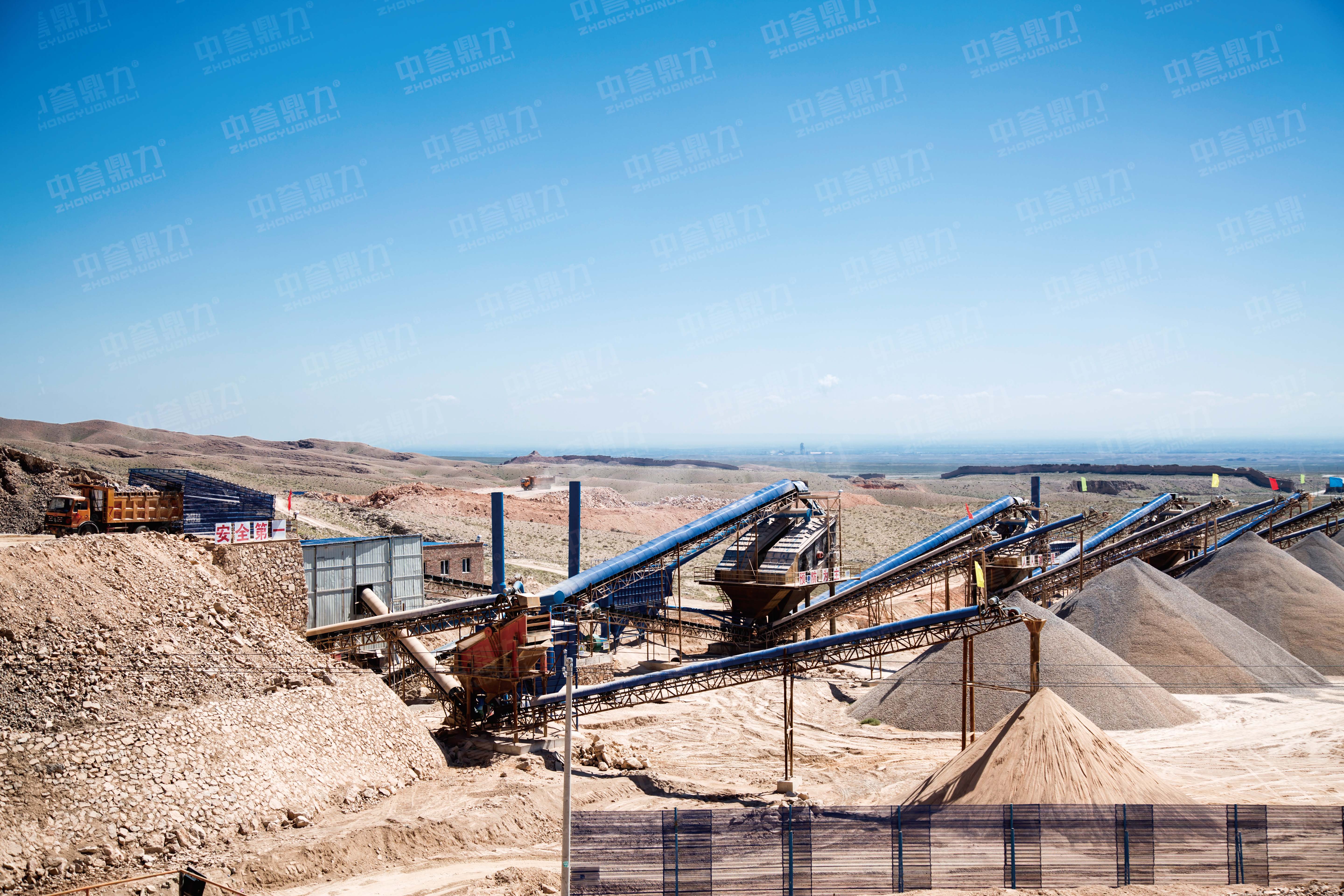 Northwest China's sand and gravel aggregate production lines: 500 tons - 4 million tons
