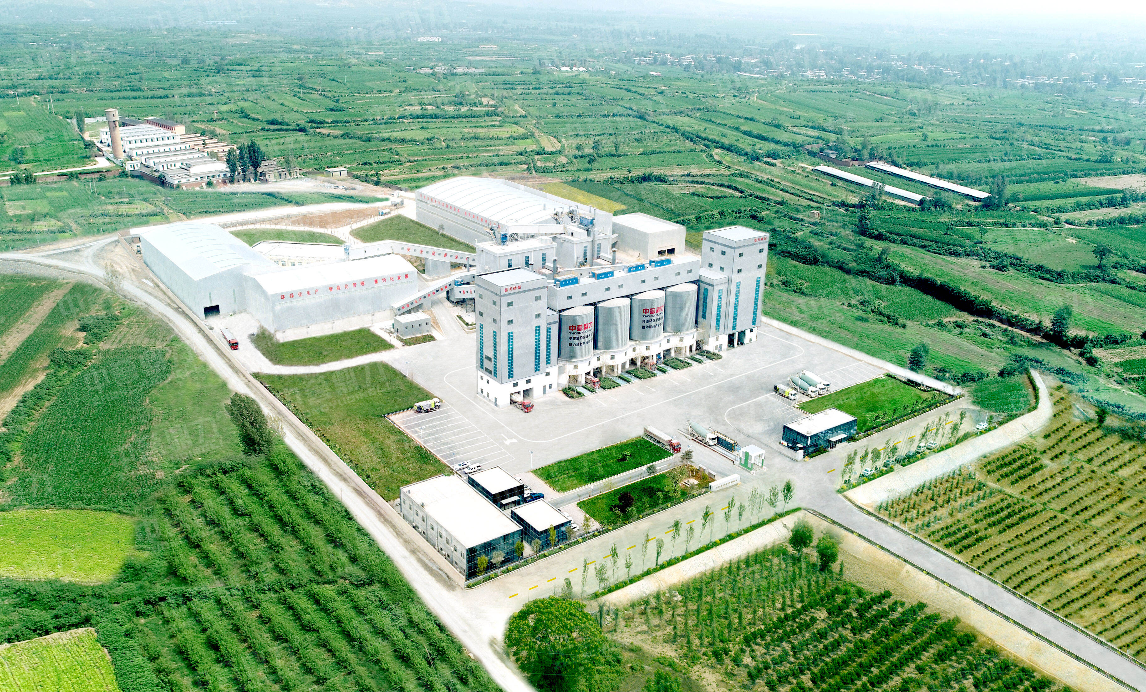 Central China Sand and Gravel Aggregate Production Lines: 300 tons - 3 million tons