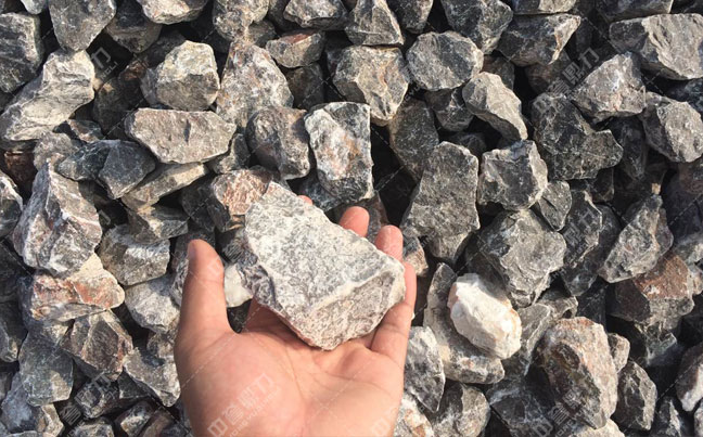 configuration solution for a 700 ton per hour bluestone production line-1