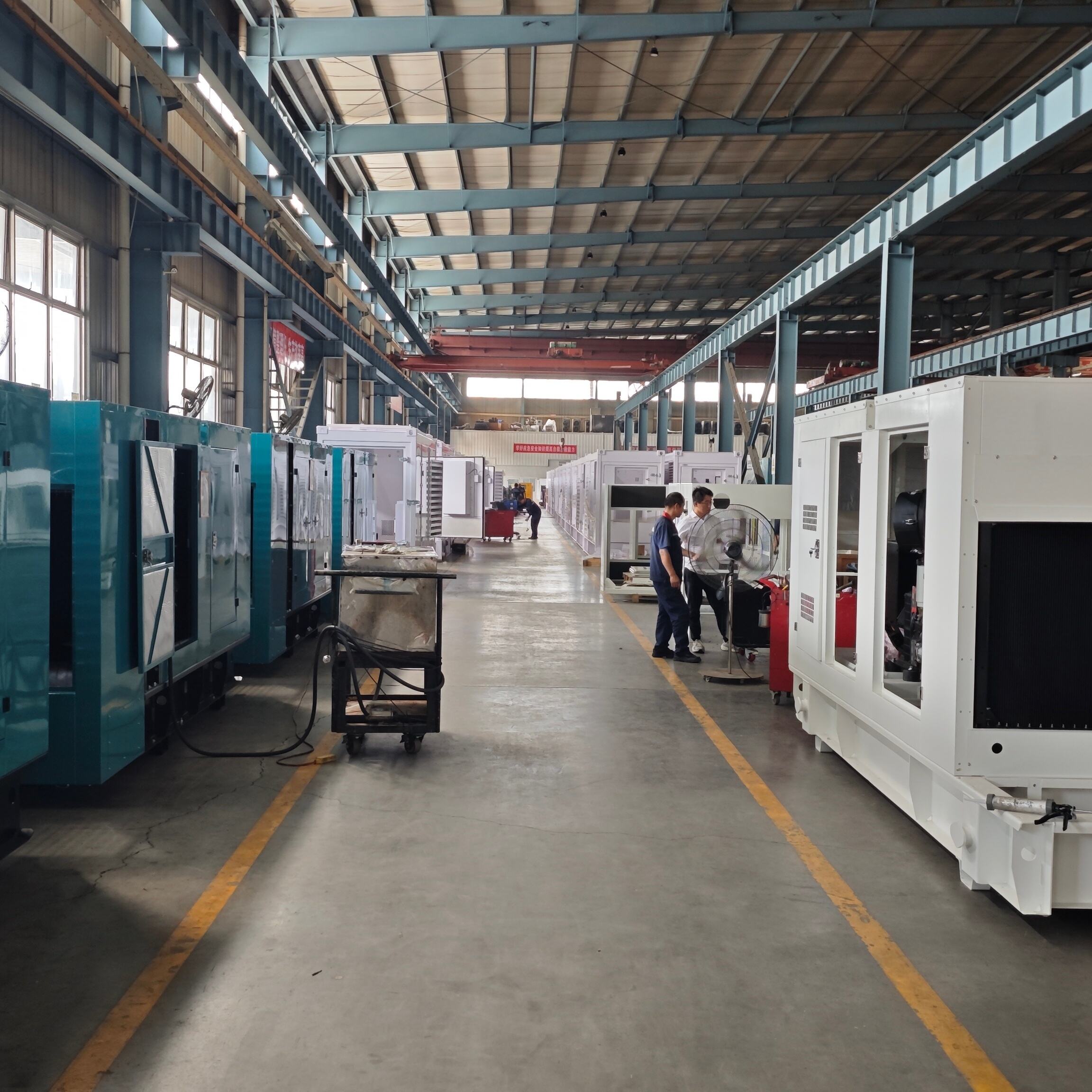 Diesel engine generator requires regular oil level checks to ensure stable operation.