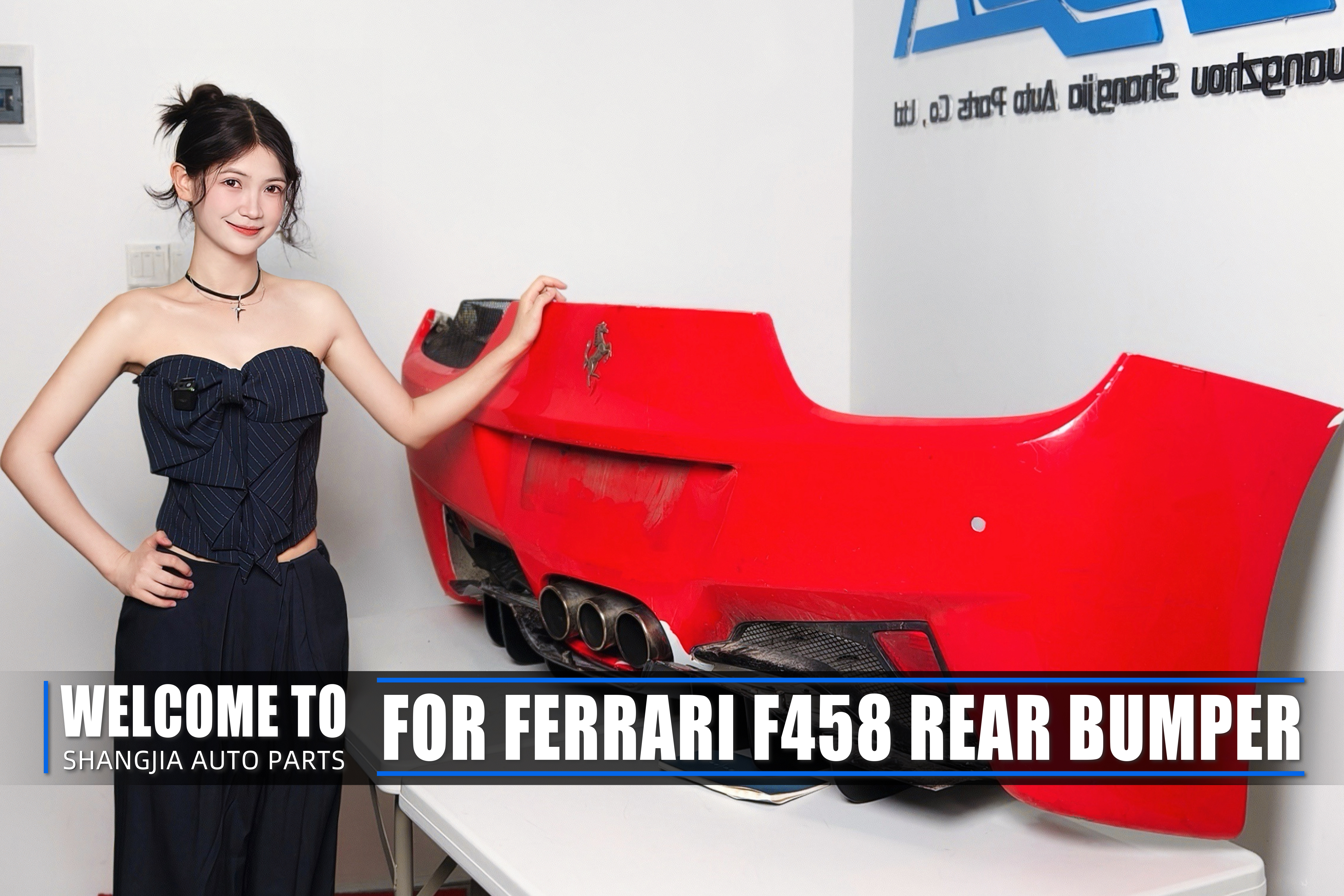 rear bumper of Ferrari F458