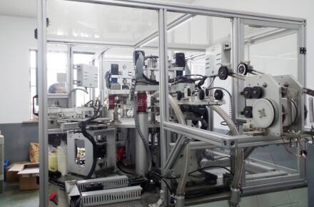 ในฐานะที่เป็นผู้ผลิตสวิตช์โซลีนอยด์สตาร์ท คุณสามารถอธิบายหลักการทำงานของมันได้ไหม?