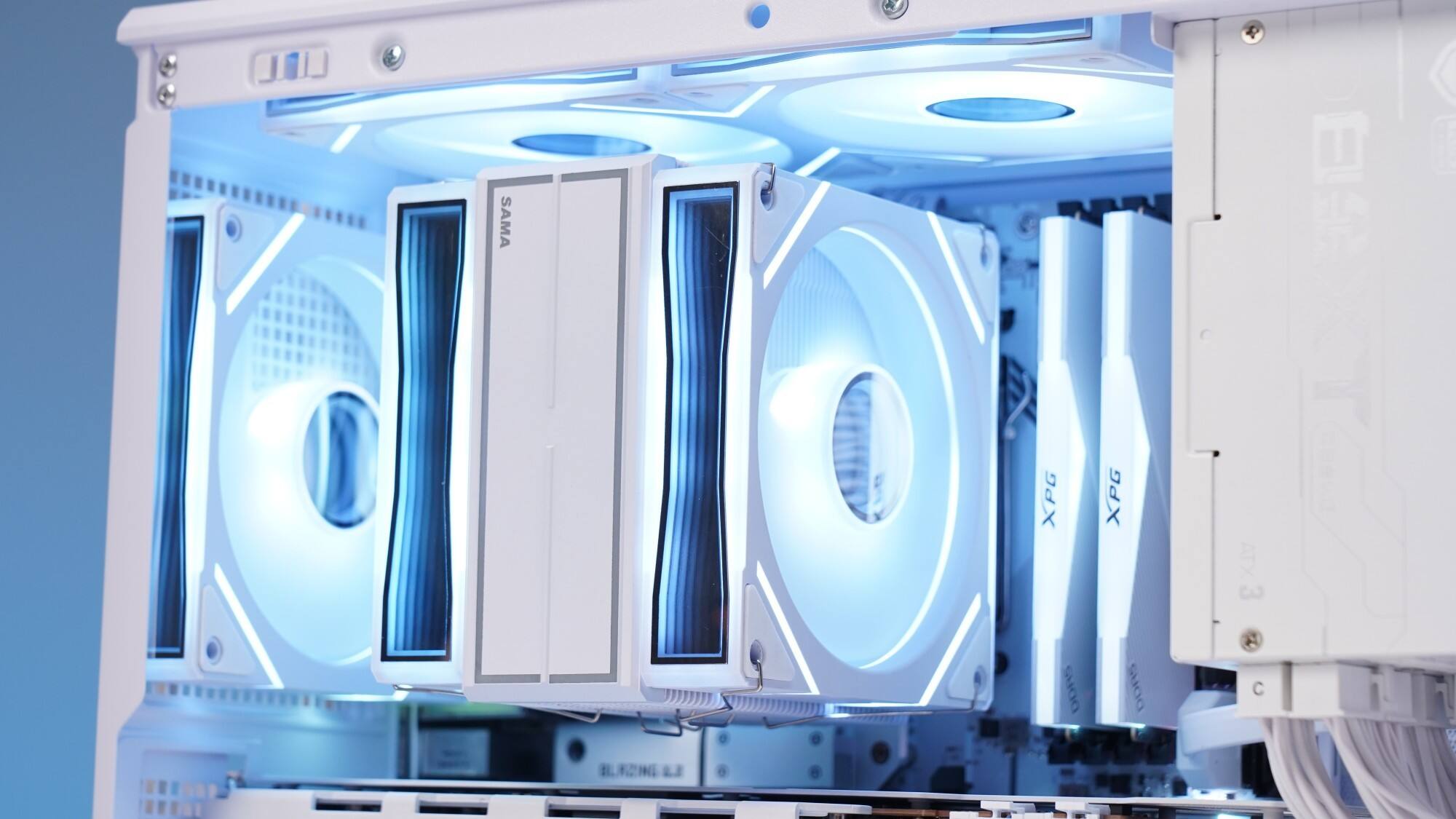 pc case with handle (2).JPG