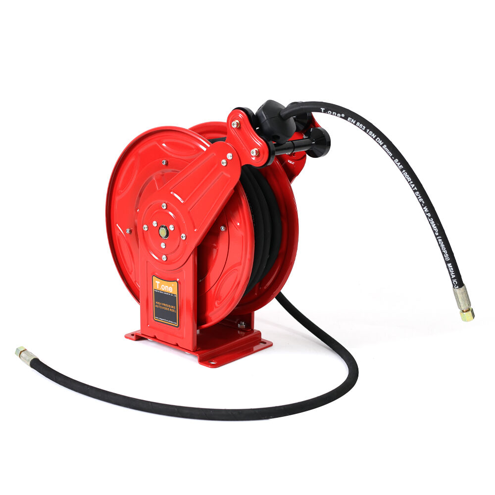 What Features to Look for in Retractable Hoses for Maximum Efficiency