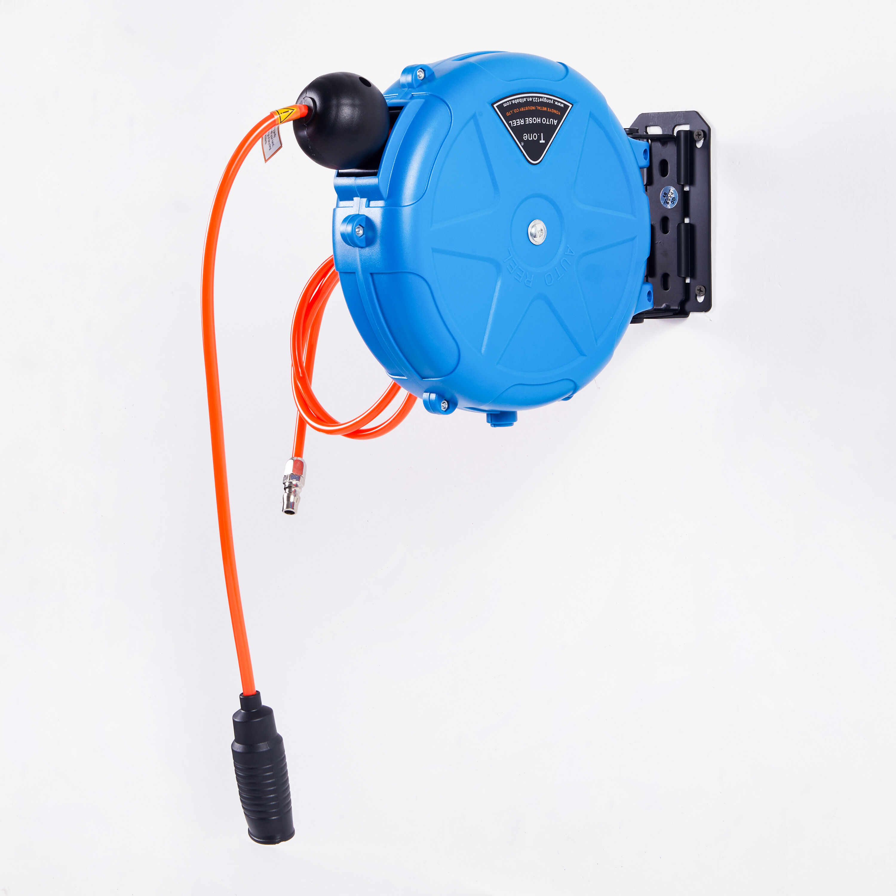 What Benefits Do Wall Mounted Hose and Reel Offer for Industrial Applications?