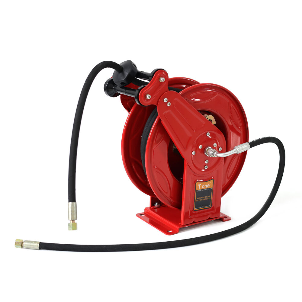 ما هي الميزات الرئيسية لأجهزة غسيل الضغط العالي عالية الجودة مع بكرات الخرطوم؟