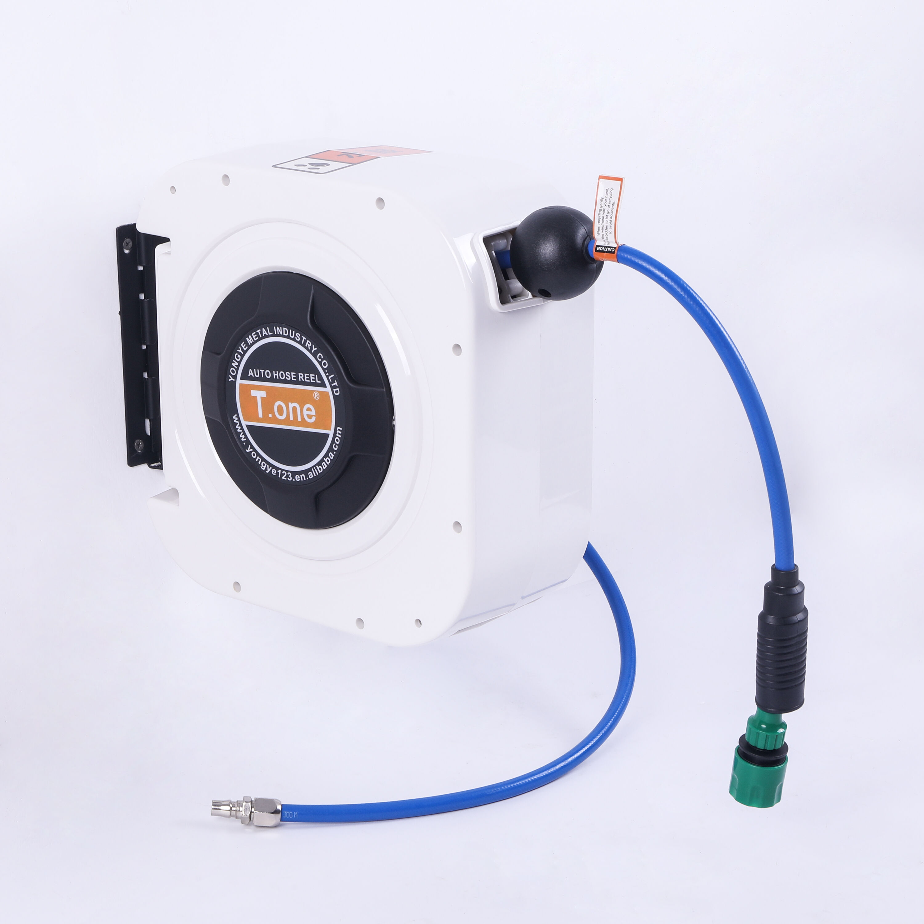 What Features to Look for When Buying Hose Reels with Hose in Bulk?