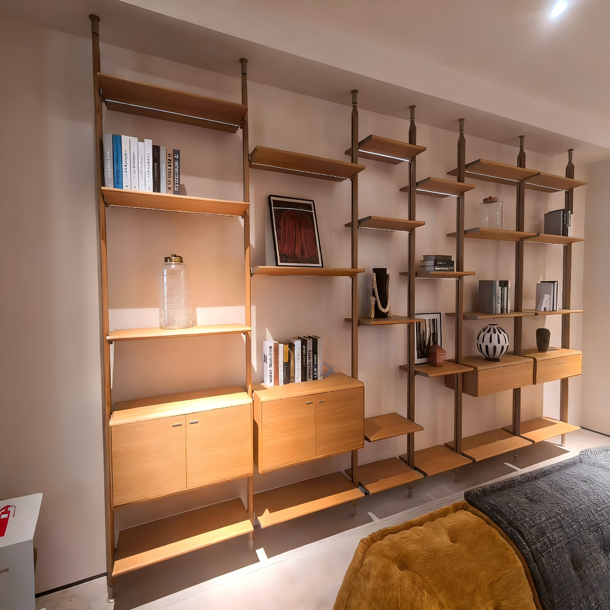 Alüminyum Yapılar Nasıl Modern Minimalist Kitaplık Tasarımını Yükseltiyor