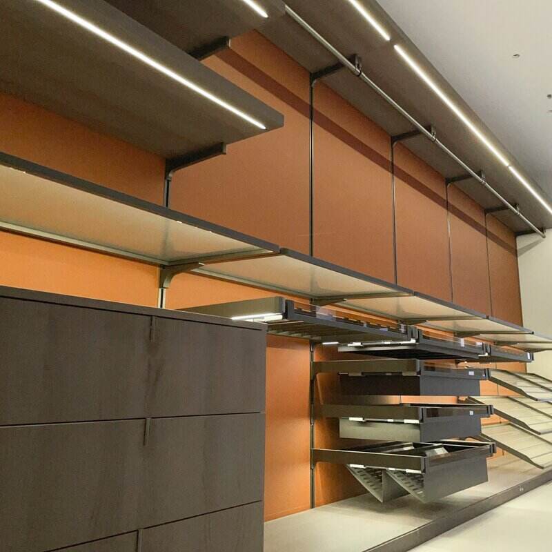 ESM006-Modern Minimalist Luxury Modular Custom Metal Aluminum Walk-In Closet With Light Pole System