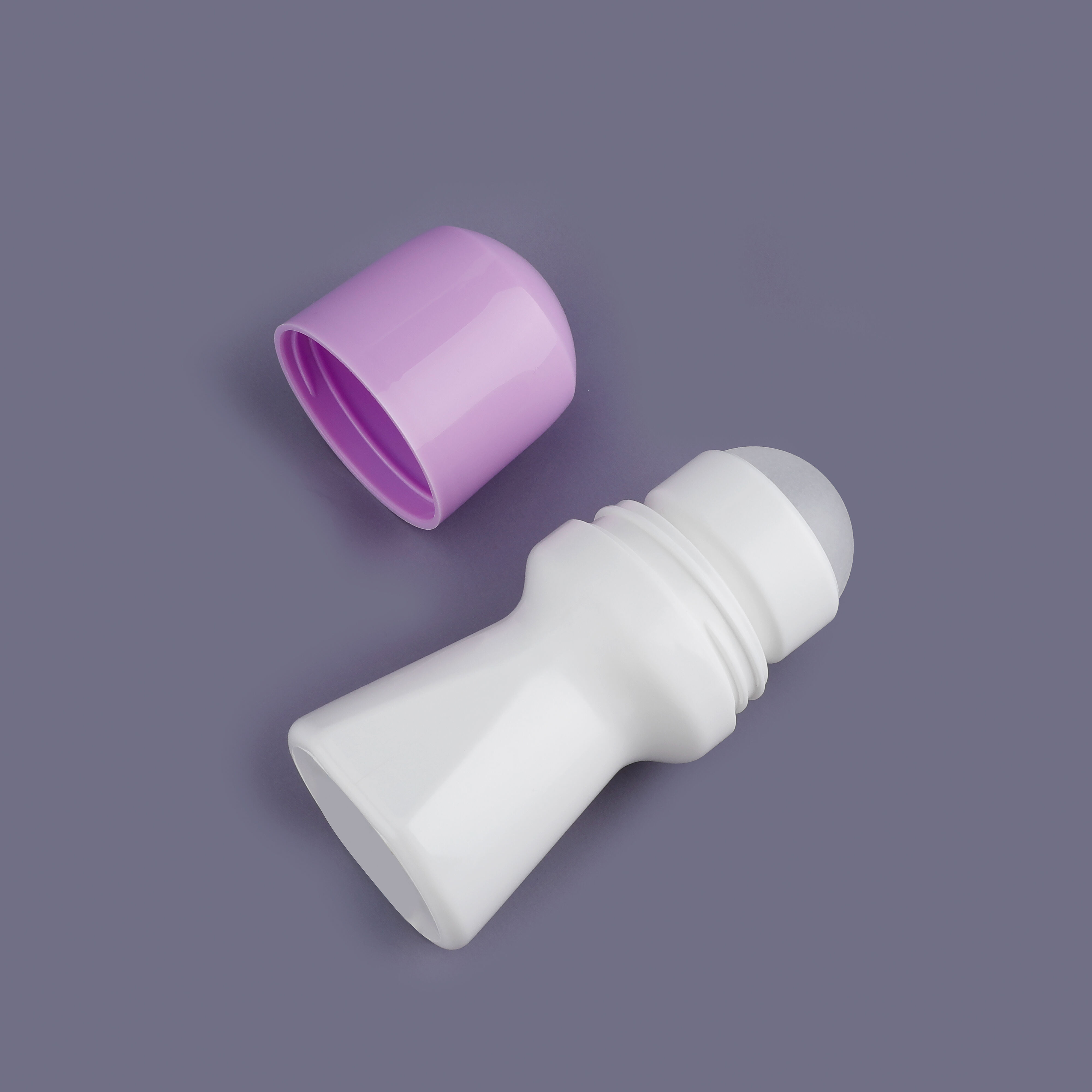 B1002 Wholesale OEM Custom Color Empty Roll on Bottle,Essential Oil Roll on Bottle,Custom Roll on Bottles supplier